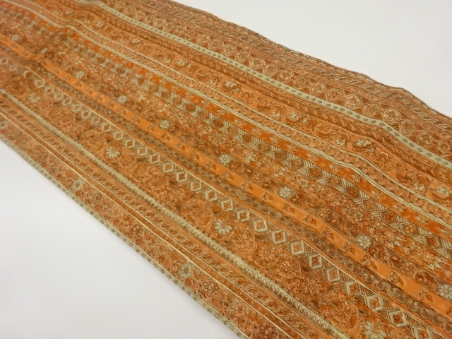 縞に花唐草模様名古屋帯